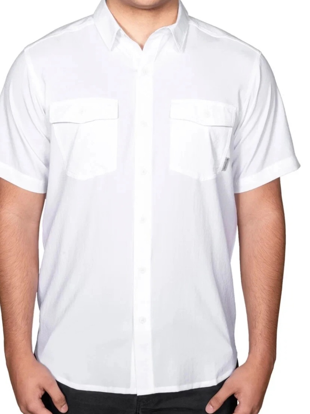 Columbia Men’s Short-Sleeve White Button-Down Shirt
